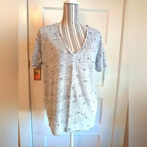 Rails Cara butterfly linen blend grey v-neck tee - xl